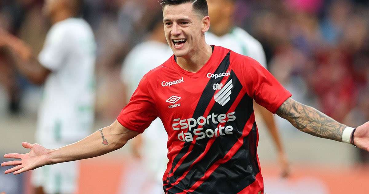 Athletico acerta empréstimo de Leo Godoy ao Santos