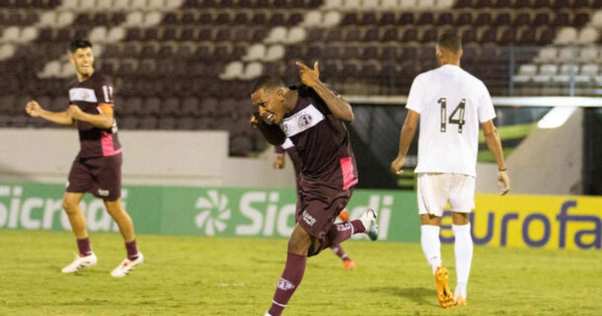 Santos para em goleiro e é derrotado pela Ferroviária-SP na Copinha