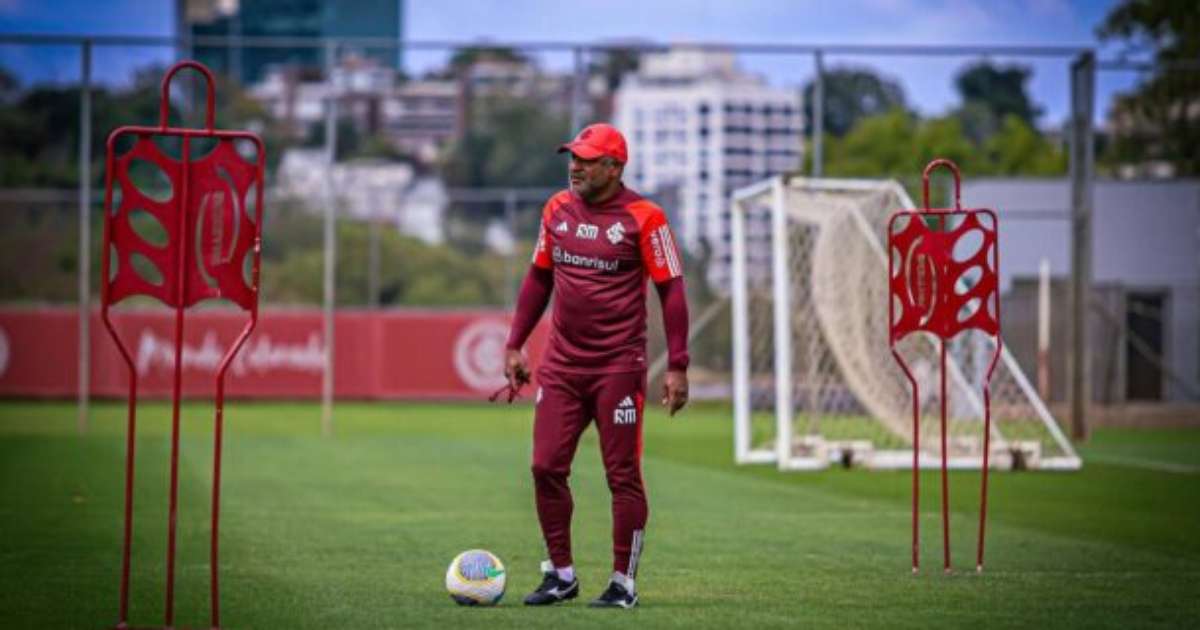 O elenco do Internacional se reapresenta, nesta segunda (06), mas com ausências