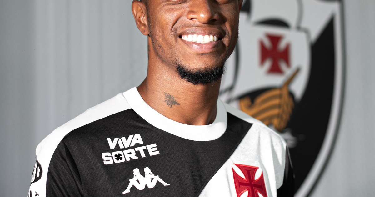 Vasco anuncia a contratação de Tchê Tchê, ex-Botafogo