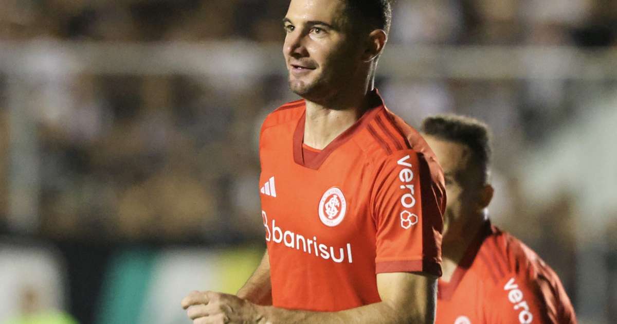 Alario deixa o Inter e acerta com clube argentino