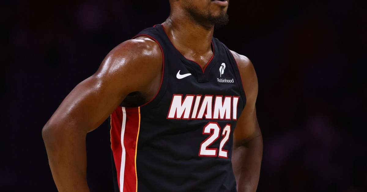 Jimmy Butler é suspenso pelo Miami Heat e não deve jogar mais pela franquia